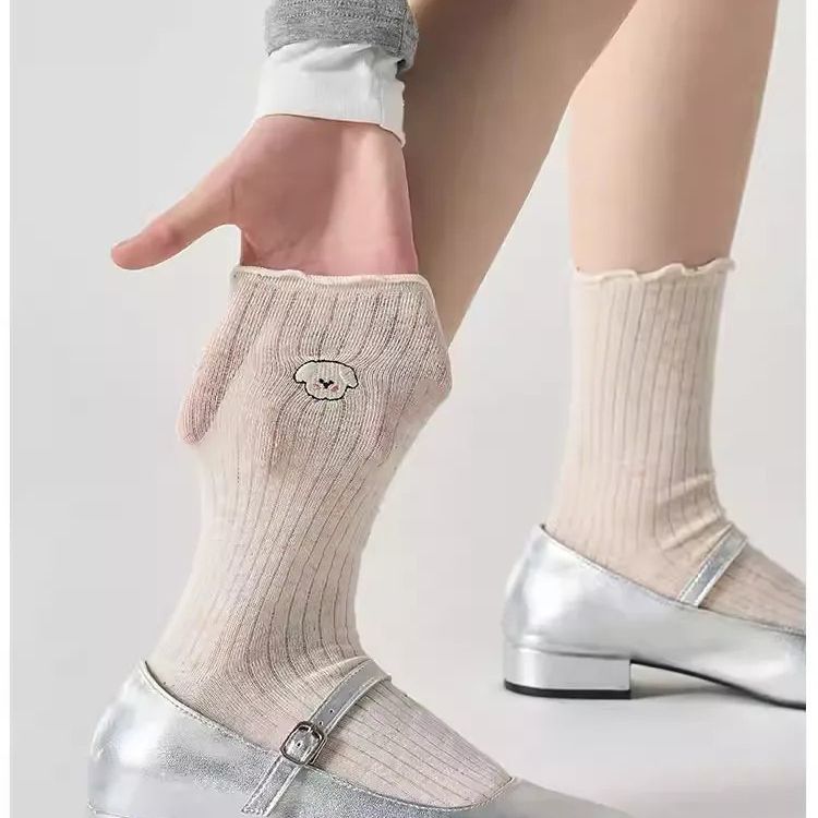 花边袜子女中筒袜森系秋冬季长袜可爱花边韩国学生新款ins潮百搭