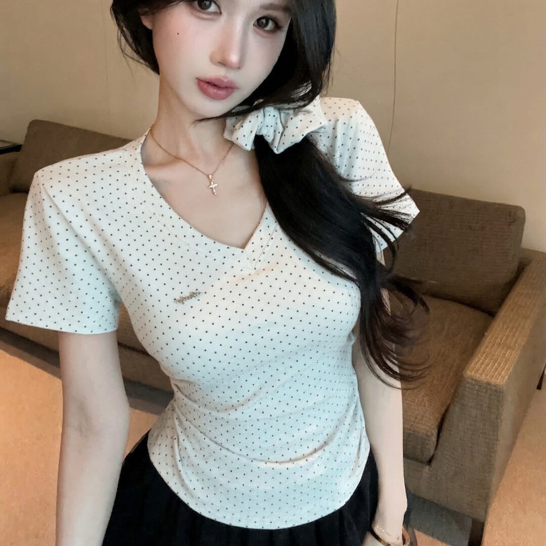 实拍实价 新款气质送头绳星星波点V领短袖T恤女修身显瘦百搭上衣