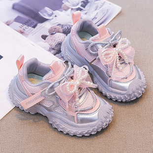 女童运动鞋春秋季2026儿童蝴蝶结防滑洋气跑步鞋蕾丝珍珠轮胎鞋