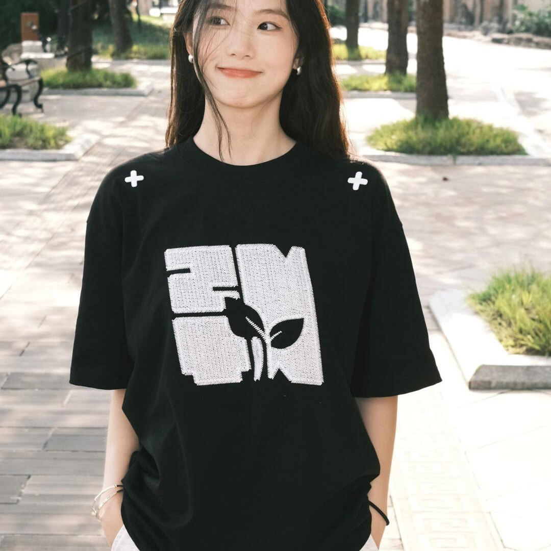 国潮刺绣短袖T恤女夏2025新款潮牌NST发芽计划重磅纯棉宽松情侣装