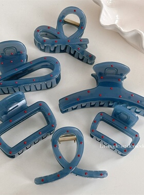 雾蓝色红波点抓夹法式高级感小众设计感甜美后脑勺盘发鲨鱼夹发饰