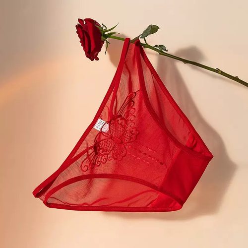 维多利亚性感丁字内裤熟女纯欲新款2025爆款欧美风火辣蕾丝内内