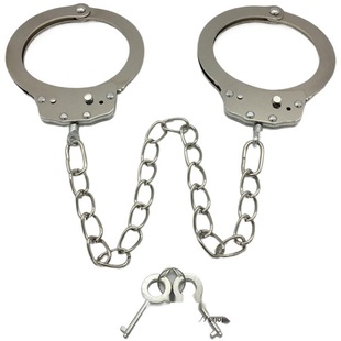 玩具手铐儿童加厚道具男女情侣银手镯铁手扣不锈钢合金脚铐脚镣锁