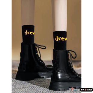 秋冬配鲨鱼裤 棉潮2025年新款 高腰女生中筒 袜子女款 配马丁靴穿