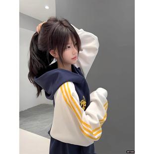 美式三条杠刺绣连帽卫衣女大童秋冬加绒初中高中学生宽松上衣外套