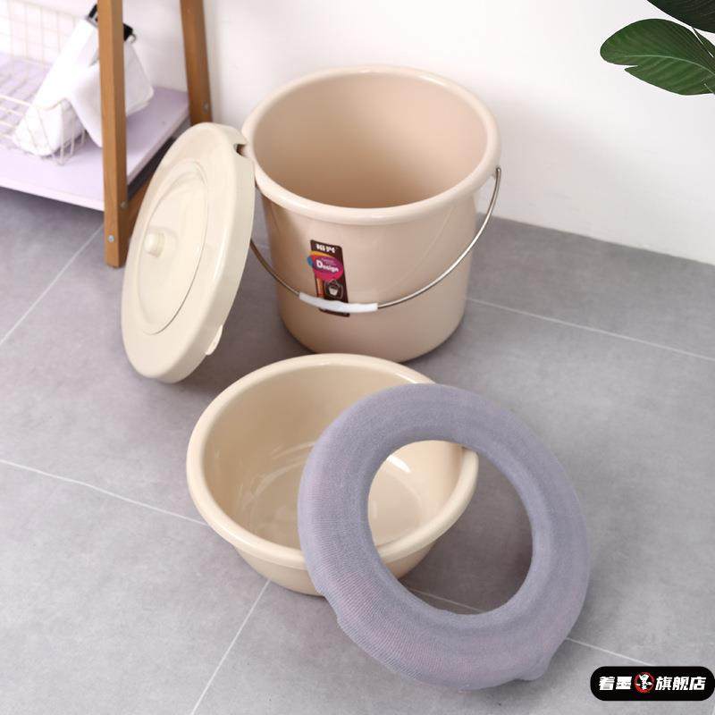 老年人卧室小便尿桶移动便携式家用带盖成人