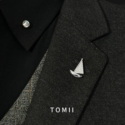 船舵男士微镀金镶胸针锆石