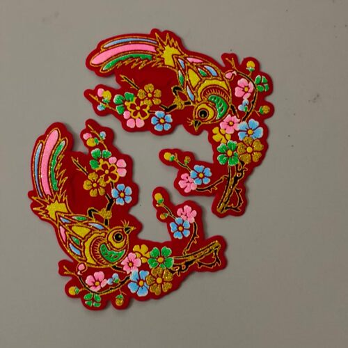 梅花喜鹊语字绒布烫金贴