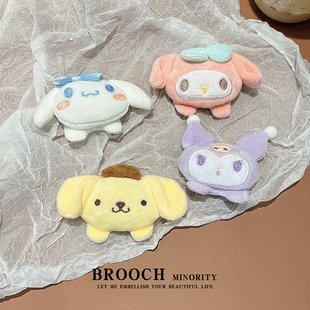卡通布丁狗毛绒胸针可爱玩偶别针包包装饰配件围巾衣服点缀饰品