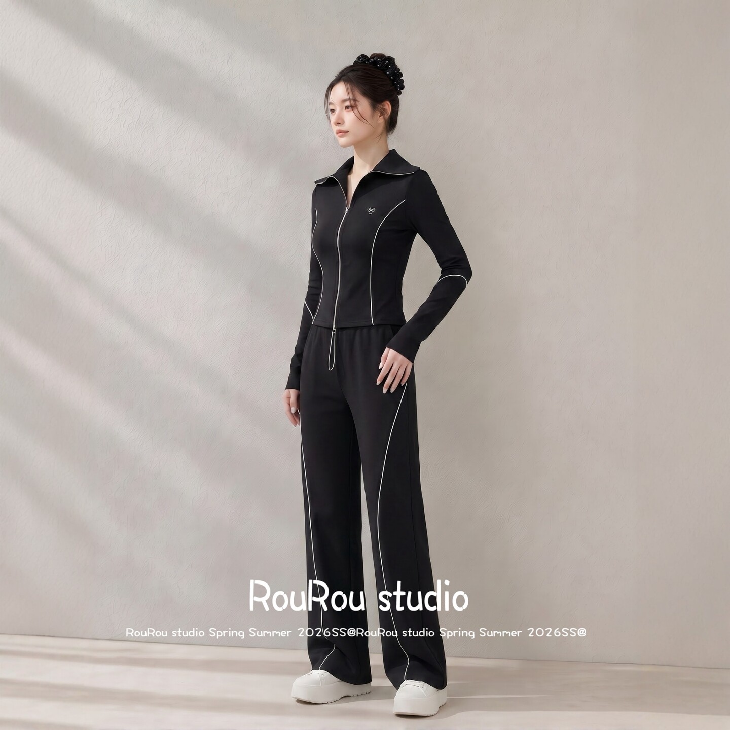 RouRou大码女装韩版V领修身上衣+休闲裤胖mm休闲运动套装早秋上新