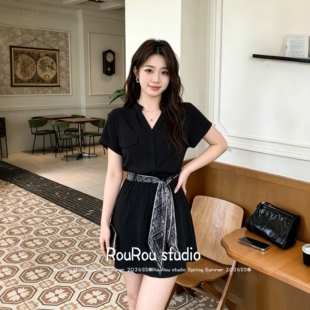 RouRou大码女装韩版V领短袖衬衫+高腰飘带短裤胖mm气质套装夏上新