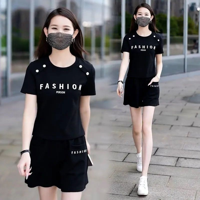 时尚运动服2025夏季新款妈妈装休闲百搭短袖短裤两件套装宽松显瘦