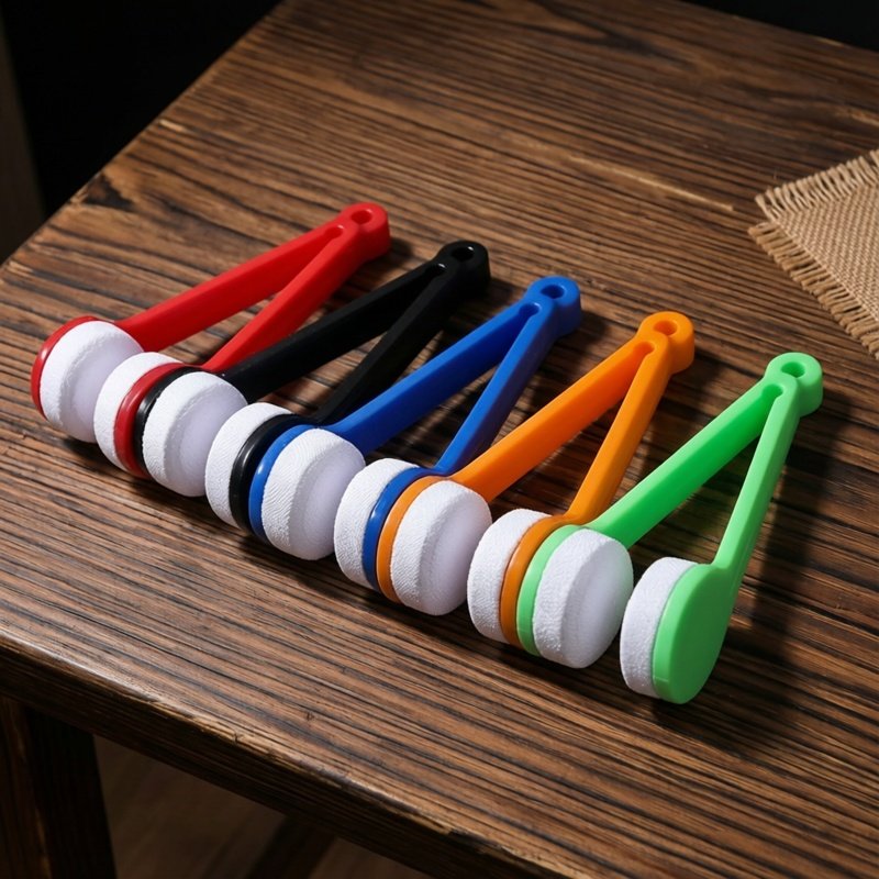 随身多功能眼镜擦便捷不留痕迹不伤镜片清洁器方便取夹子眼镜擦,ZIPPO/瑞士军刀/眼镜,镜布,淘宝优惠券,粉丝福利购,淘宝优惠卷