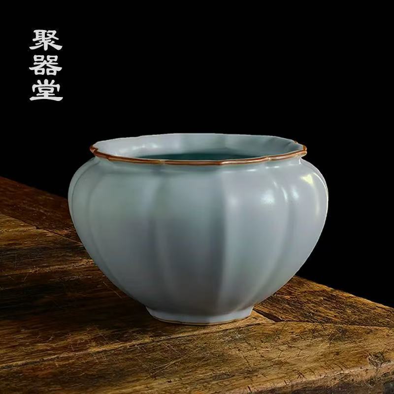 德化原矿天青汝窑葵口茶