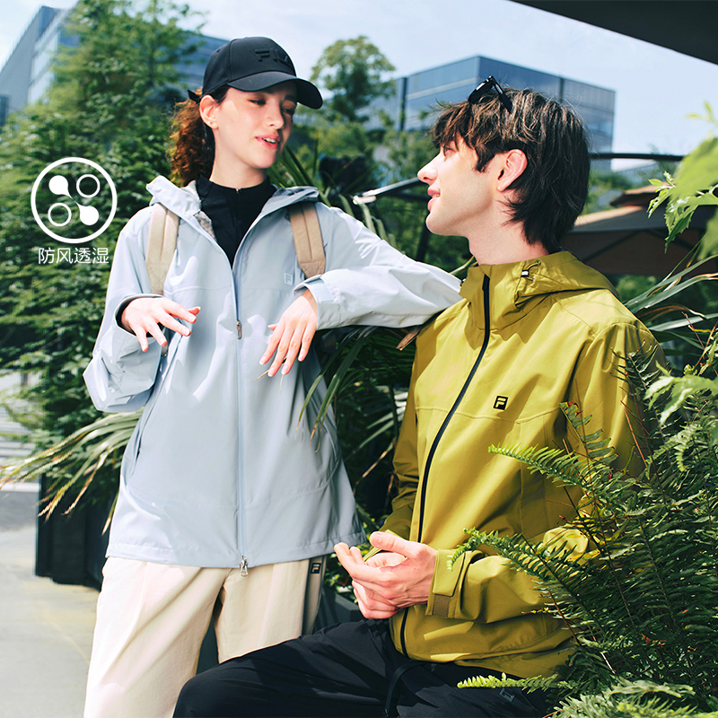 FILA斐乐情侣梭织上衣