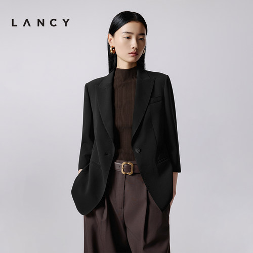 舒适百搭 八分袖型 优雅干练