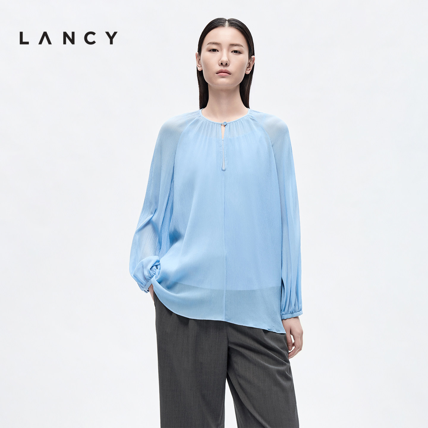 【秀场同款】LANCY/朗姿2026夏季新款法式圆领灯笼袖衬衫轻薄上衣图片
