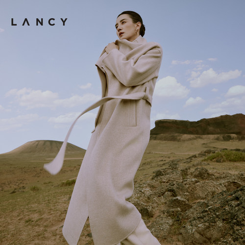 本料系带 围巾领型 宽松廓形