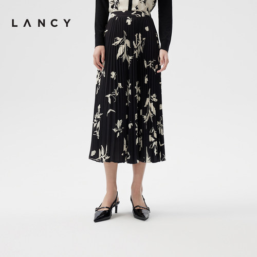 规整压褶 撞色印花 高腰设计