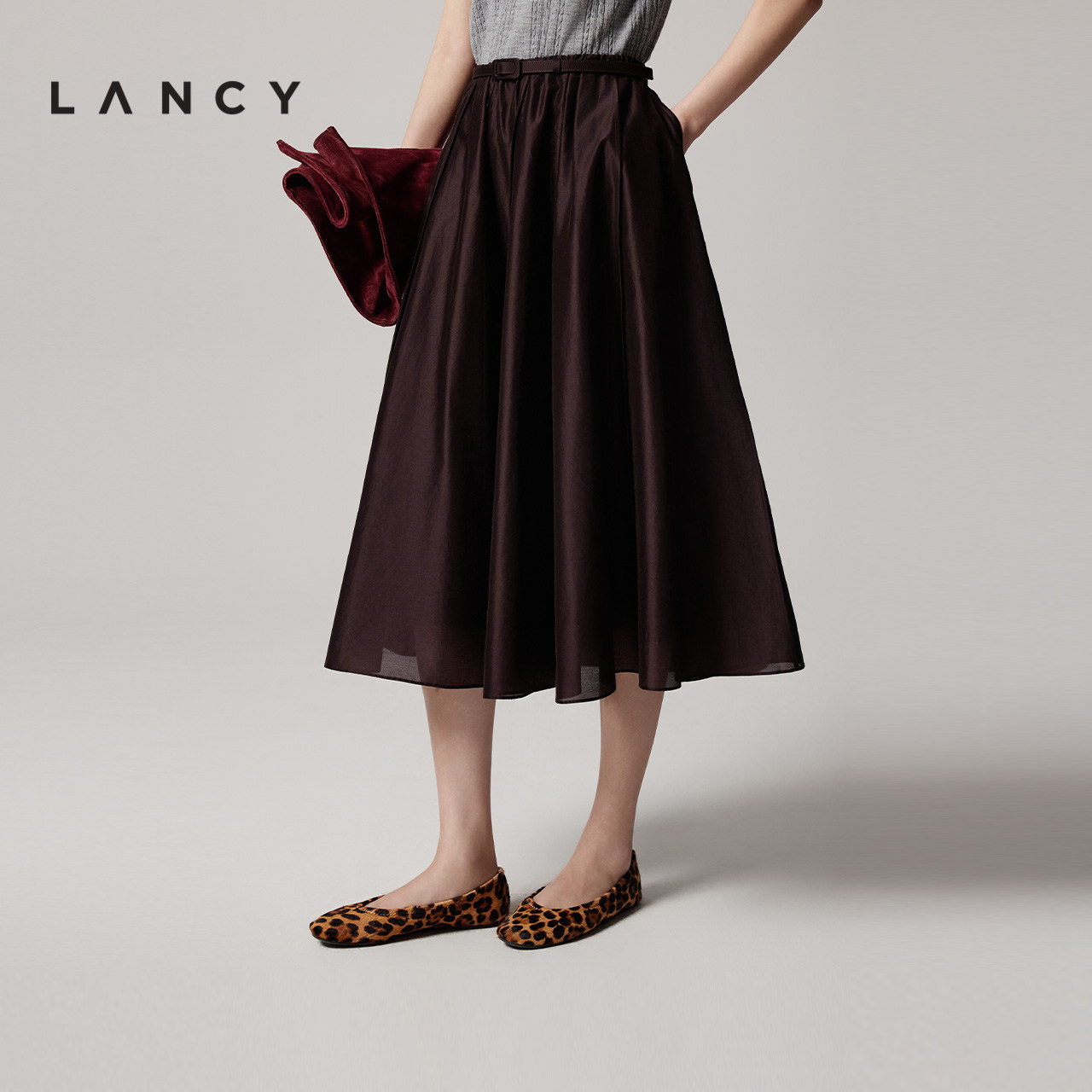 【秀场同款】LANCY/朗姿2025年新款A摆半身裙女法式蓬松简约伞裙