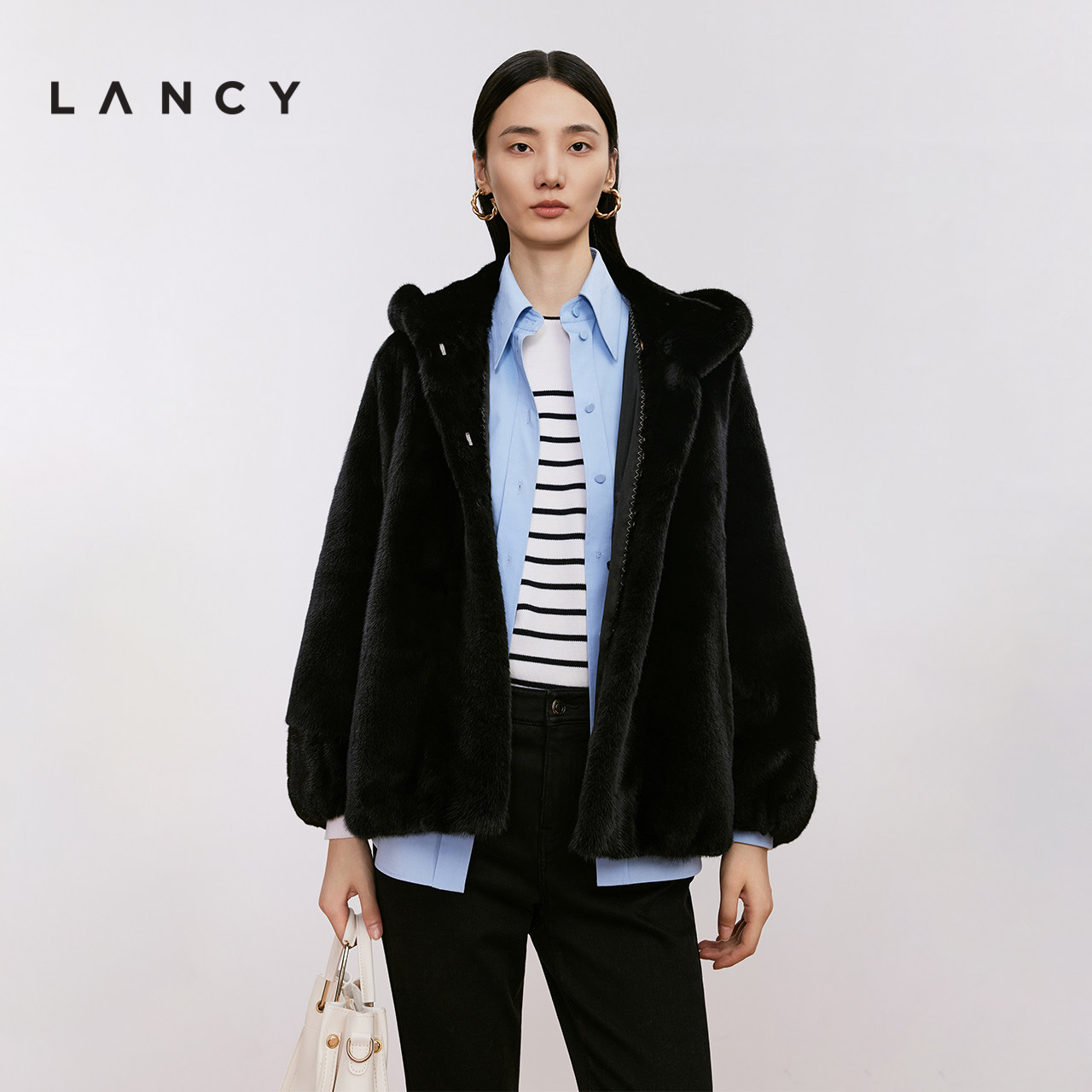 LANCY/朗姿2024冬新款连帽水貂毛高级短款貂皮大衣女高端气质外套