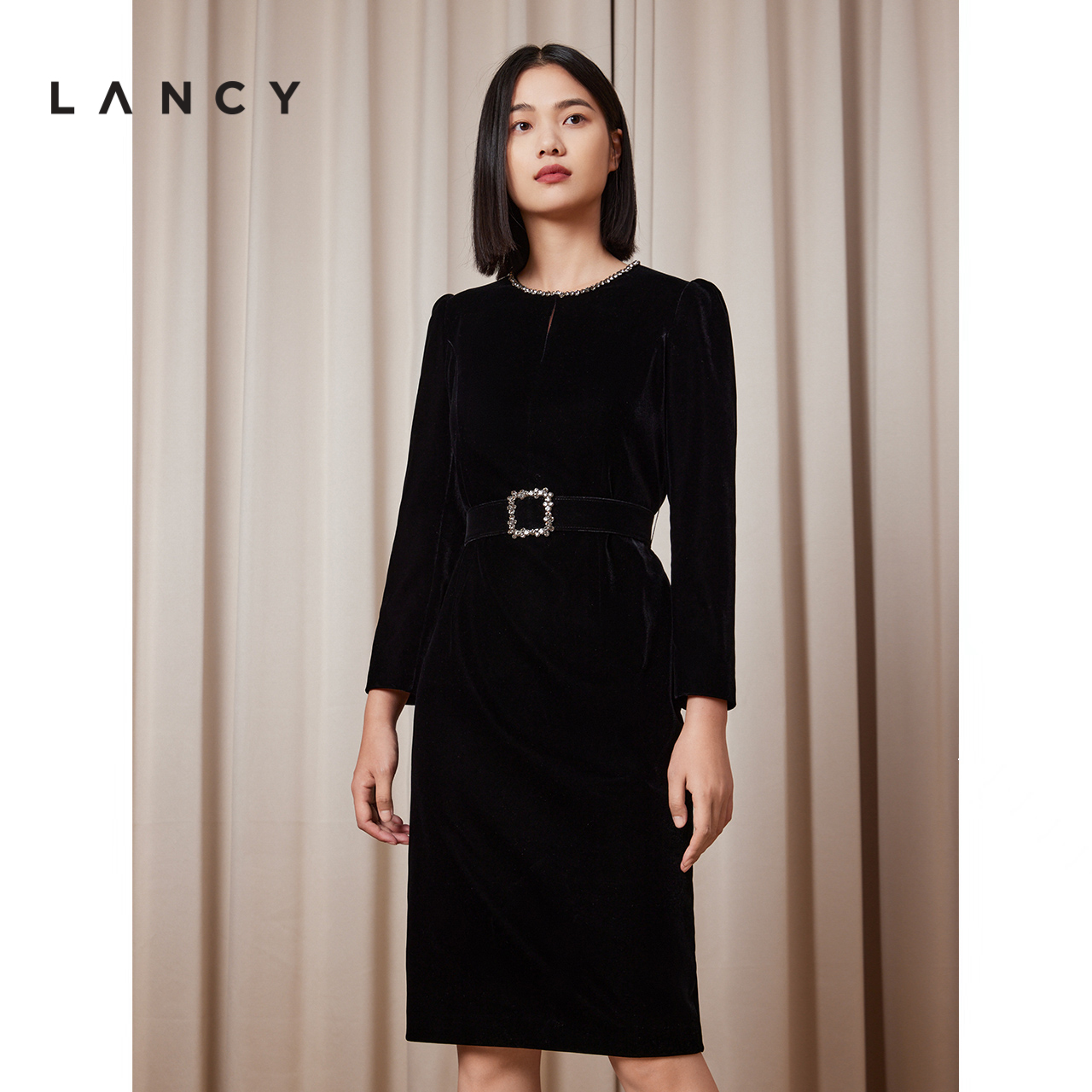 LANCY/朗姿2023秋季新款法式丝绒连衣裙轻奢高级感圆领礼服裙子女