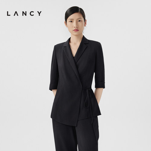 腰部系绳 七分袖长 气质翻领