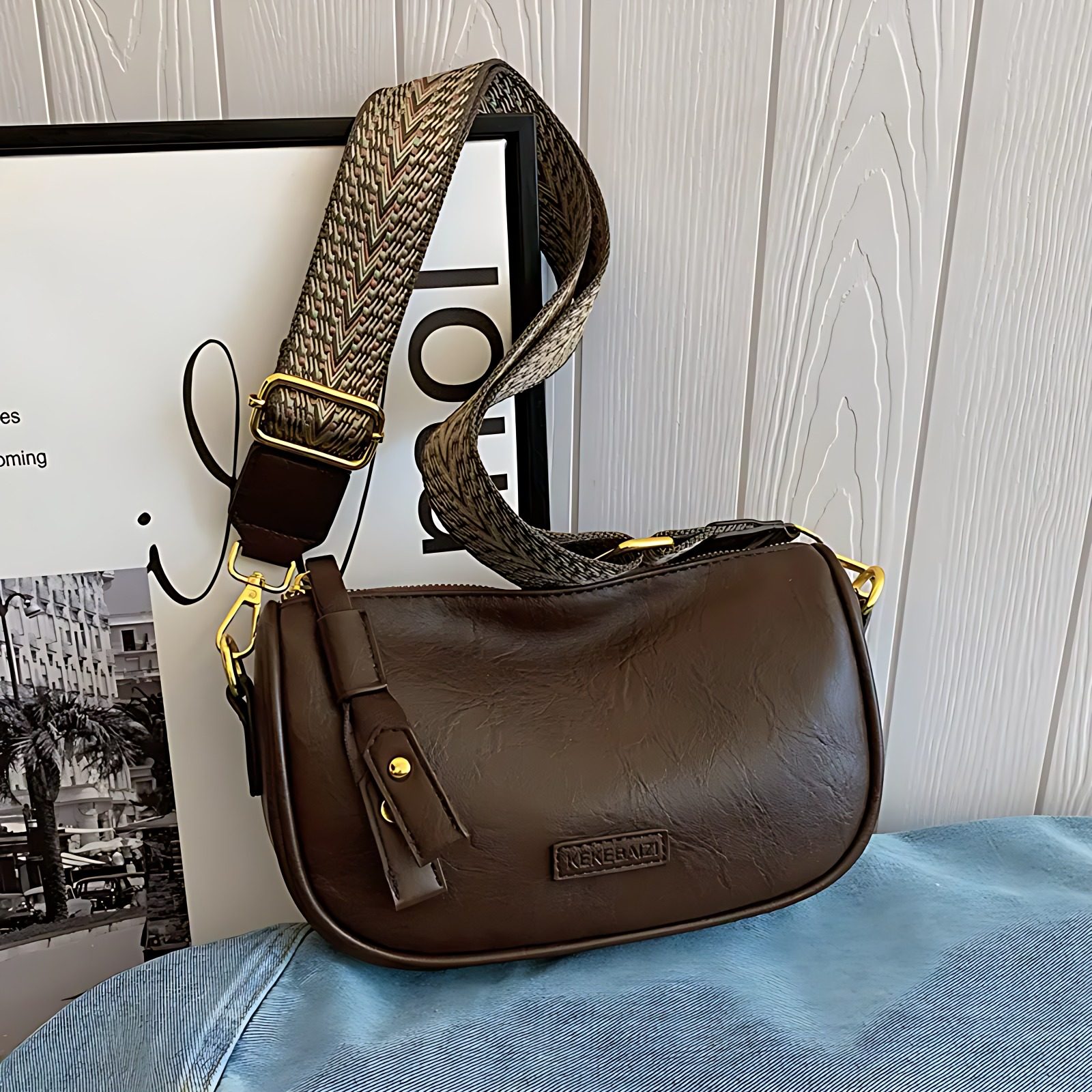 简约高级感波士顿包包2025新款单肩斜挎包女百搭小方包枕头斜挎包,箱包皮具/热销女包/男包,手拿包,淘宝优惠券,粉丝福利购,淘宝优惠卷