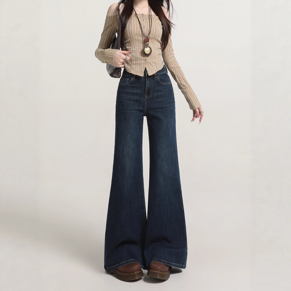 美式不贴腿微喇牛仔裤女2025秋季新款宽松显瘦阔腿小个子喇叭裤子