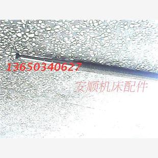 台湾铣床Y轴丝杆 D27 总长780MM 牙规格T32