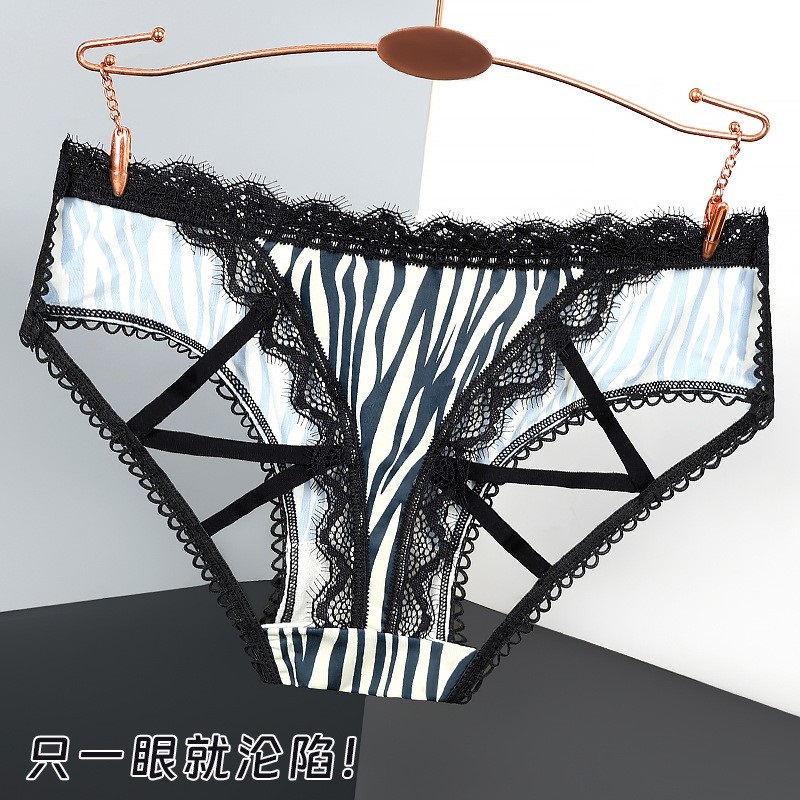 内裤女2025新款锦纶豹纹纯欲轻薄透气蕾丝性感镂空低腰大码三角裤