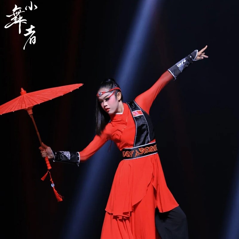 速发古典红伞舞侠骨伞影演出道具伞大红色婚礼伞学校表演伞纯色油