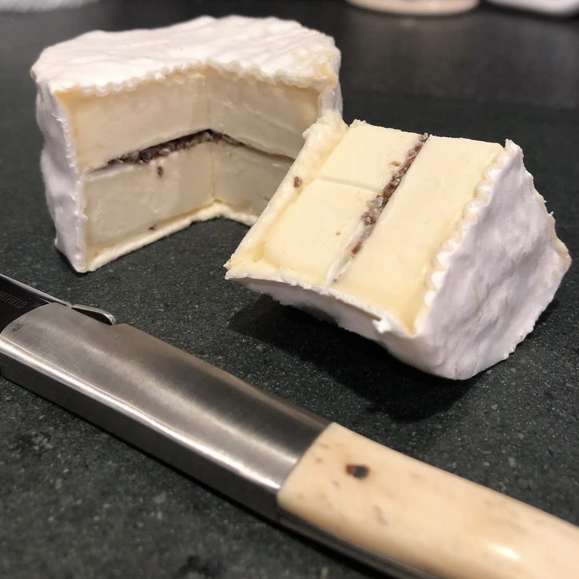法国进口勃艮第松露干酪夹心乳酪软芝士流心小众Truffle cheese
