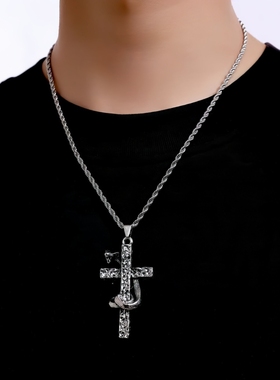 十字架项链男复古做旧风十字架盘蛇缠绕吊坠暗黑长款毛衣项链