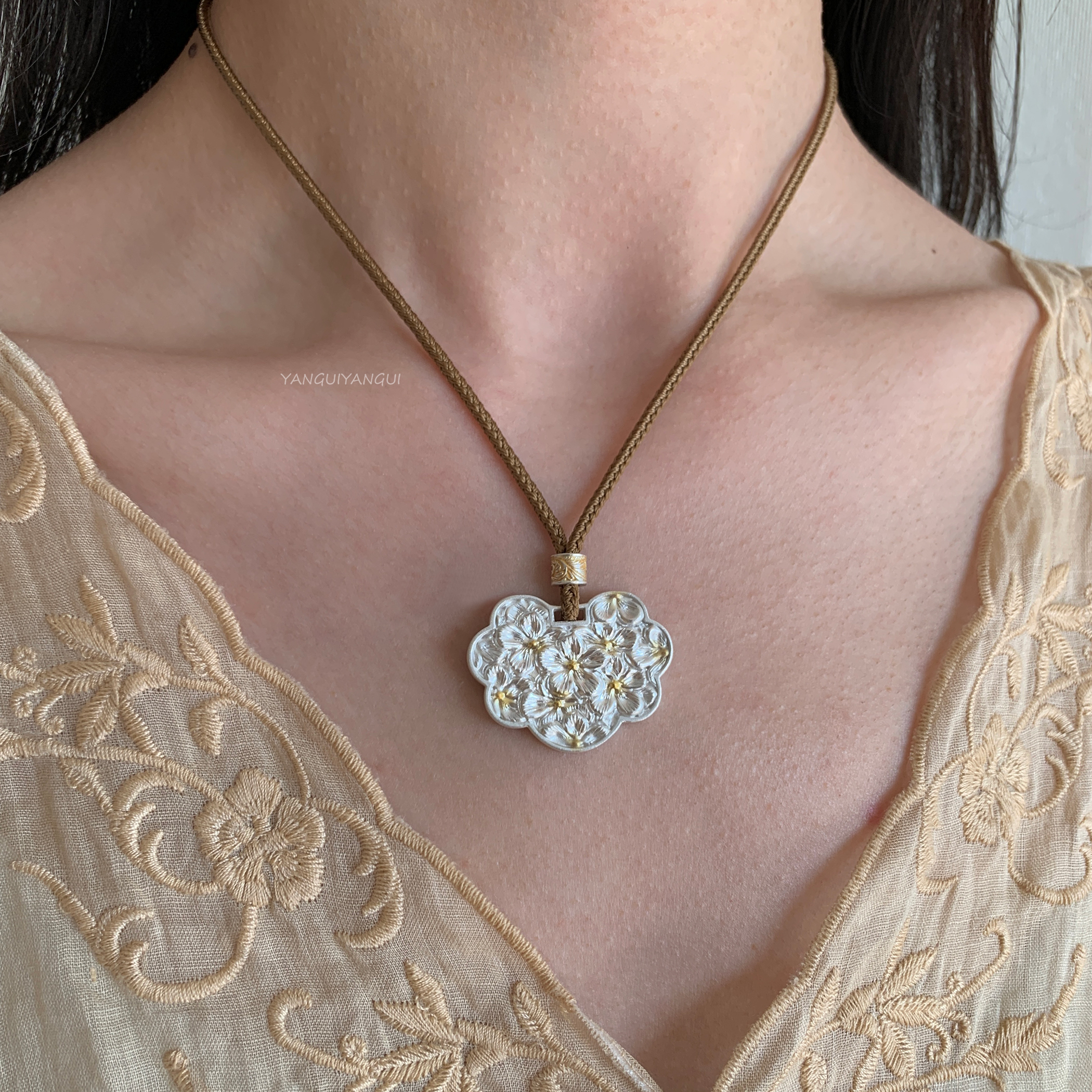 燕归棠雪狐国风足银轻奢百搭项链