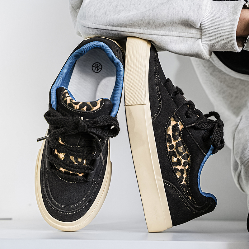 2025新款爆款男鞋原创秋季小众设计新配色学生潮鞋