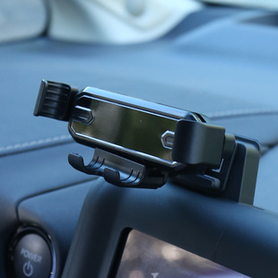 适用40系Alphard/Vellfire车载车内手机支架带无线充电卡扣式左驾
