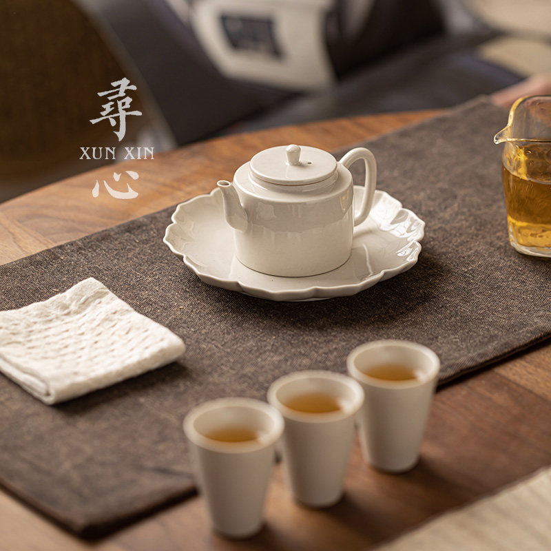 寻心中式草木灰釉汉瓦壶功夫茶具家用陶瓷复古泡茶壶带过滤冲茶器,餐饮具,茶壶,淘宝优惠券,粉丝福利购,淘宝优惠卷