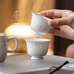 寻心白瓷手绘粉色兰花主人杯陶瓷高足茶杯家用功夫茶具品茗杯单杯