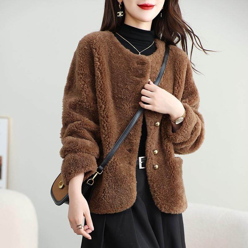 羊羔毛毛羊剪绒皮毛一体外套女2025新款美拉德颗粒绒皮草大衣冬