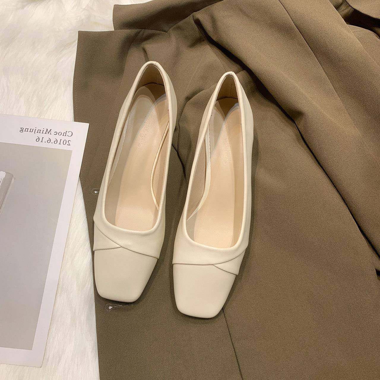 香港方头单鞋女2024春季新款软底软皮浅口粗跟高跟鞋网红百搭瓢鞋,女鞋,浅口单鞋,淘宝优惠券,粉丝福利购,淘宝优惠卷