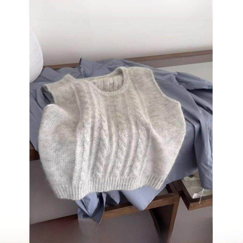 法国Rouje tusse马甲针织背心秋冬叠穿外搭小个子无袖羊绒毛衣女