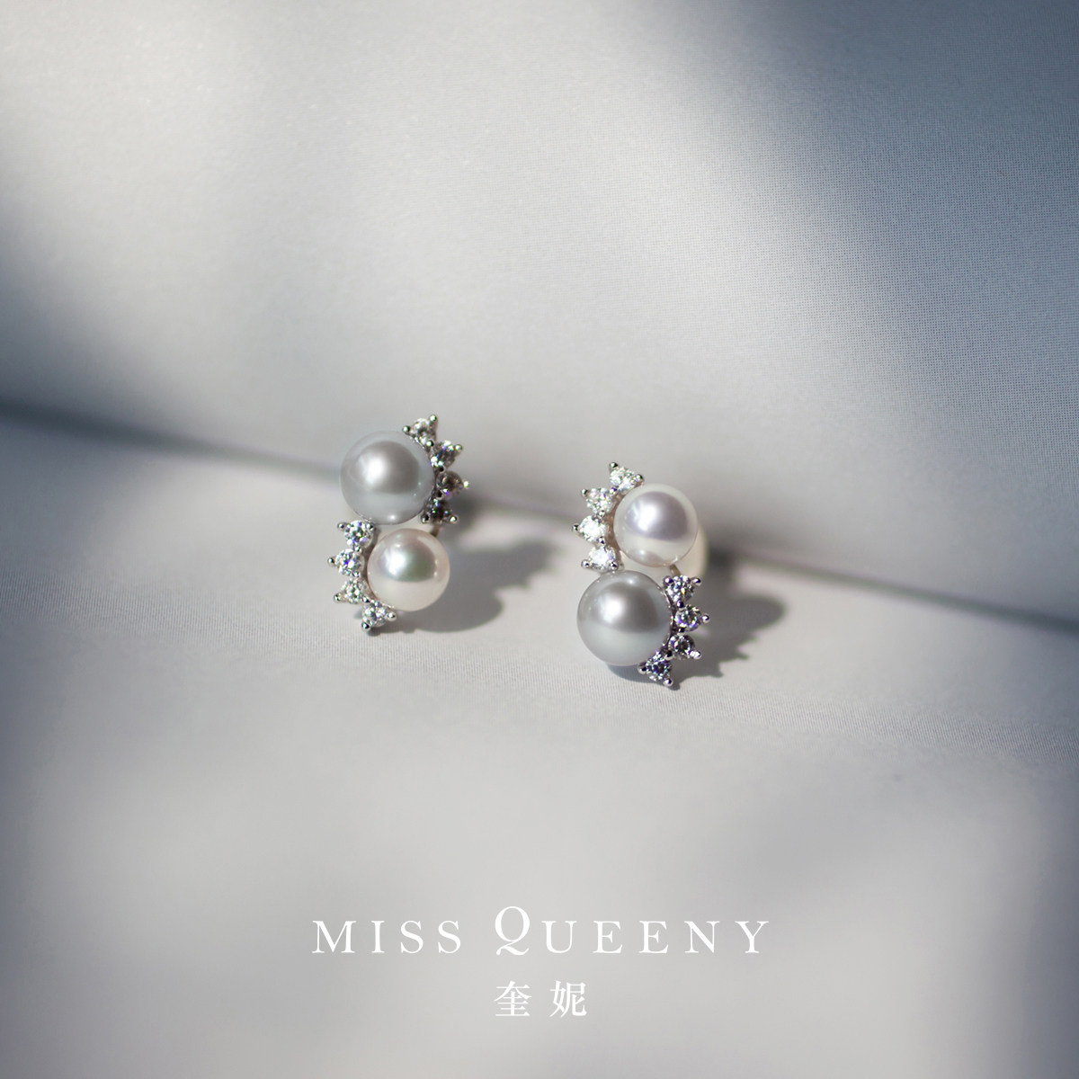 MissQueeny双色珍珠纯银耳钉