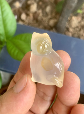 纯天然冰玉髓卡通猫吊坠网红款马达加斯加玛瑙小猫女生款项链挂件