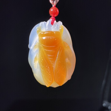 天然玛瑙俏色巧雕一鸣惊人吊坠精工雕刻冰透红皮挂件男女款送礼