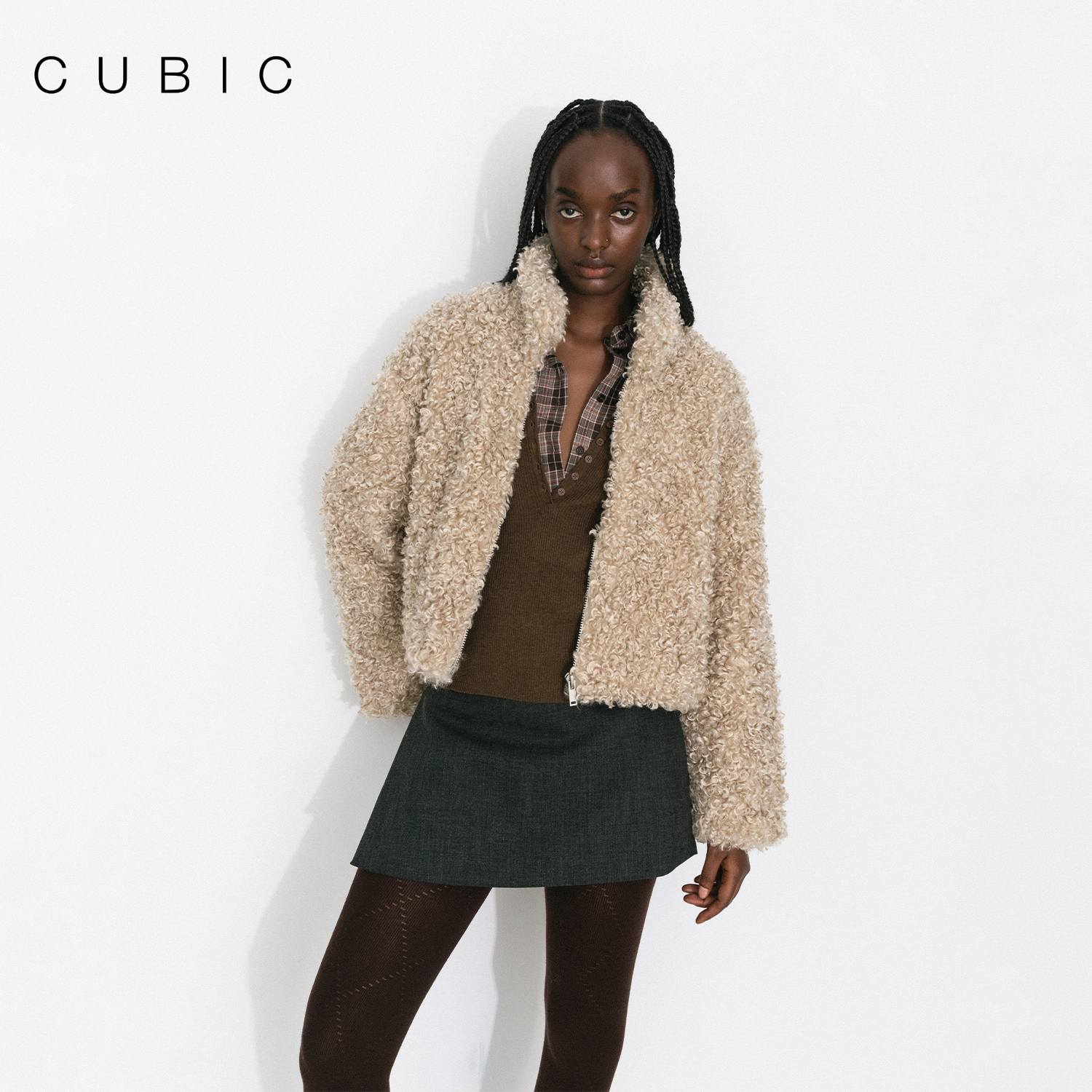 CUBIC复古高级感简约羽绒服