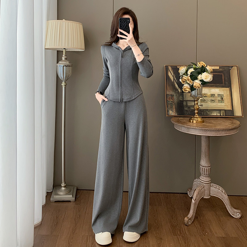 高级感韩系灰色时尚休闲套装女秋冬修身连帽拉链卫衣阔腿裤两件套