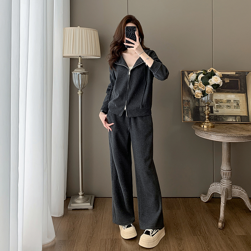 秋冬一整套穿搭高级感连帽拉链卫衣阔腿裤减龄洋气时尚休闲套装女