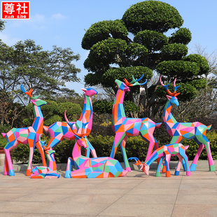 饰 玻璃钢几何切面梅花鹿雕塑户外公园林景观动物摆件彩色鹿商场装