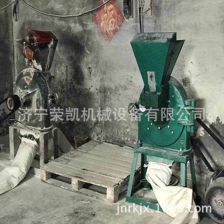 玉米饲料杂粮磨粉机 养殖齿爪自吸式粉碎机 商用药材化工料打粉机
